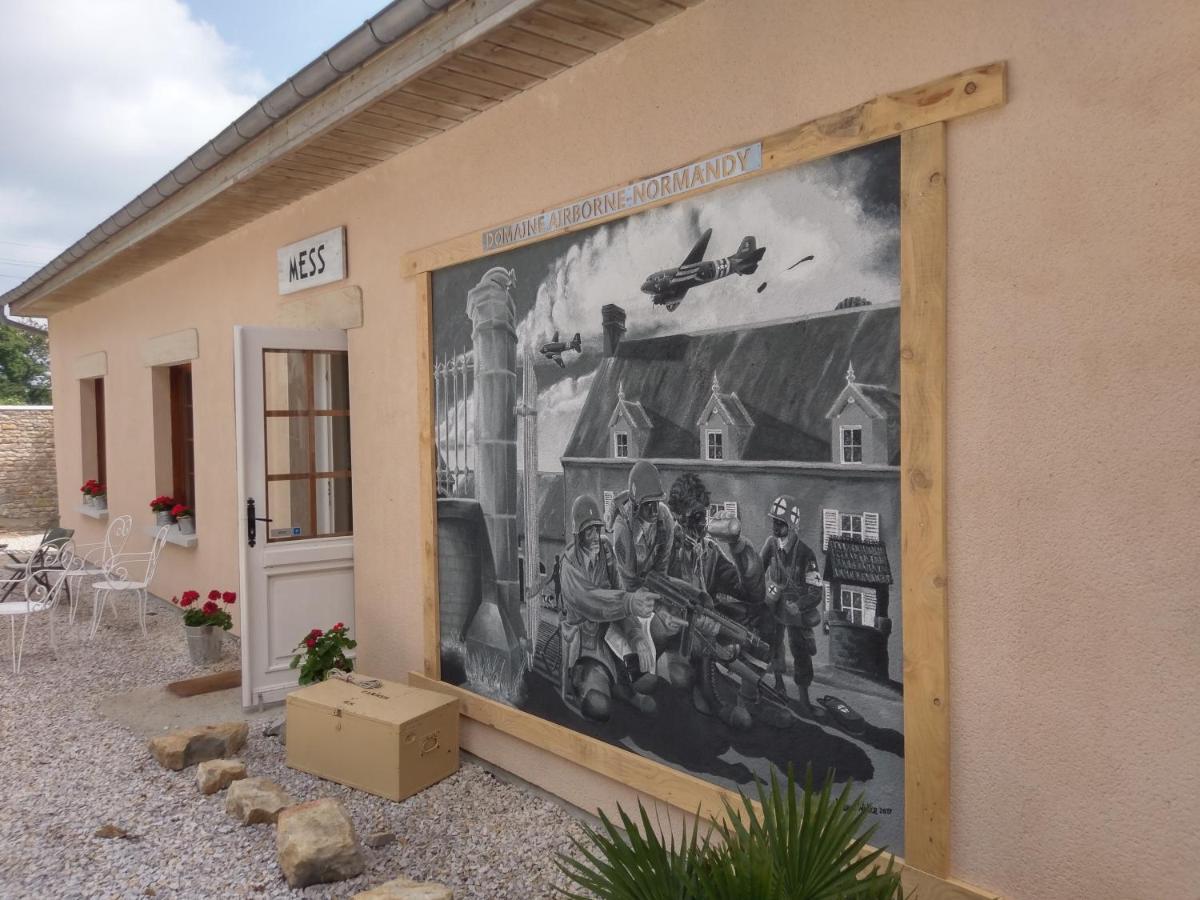 Domaine Airborne Bed & Breakfast Carentan-les-Marais Exterior foto